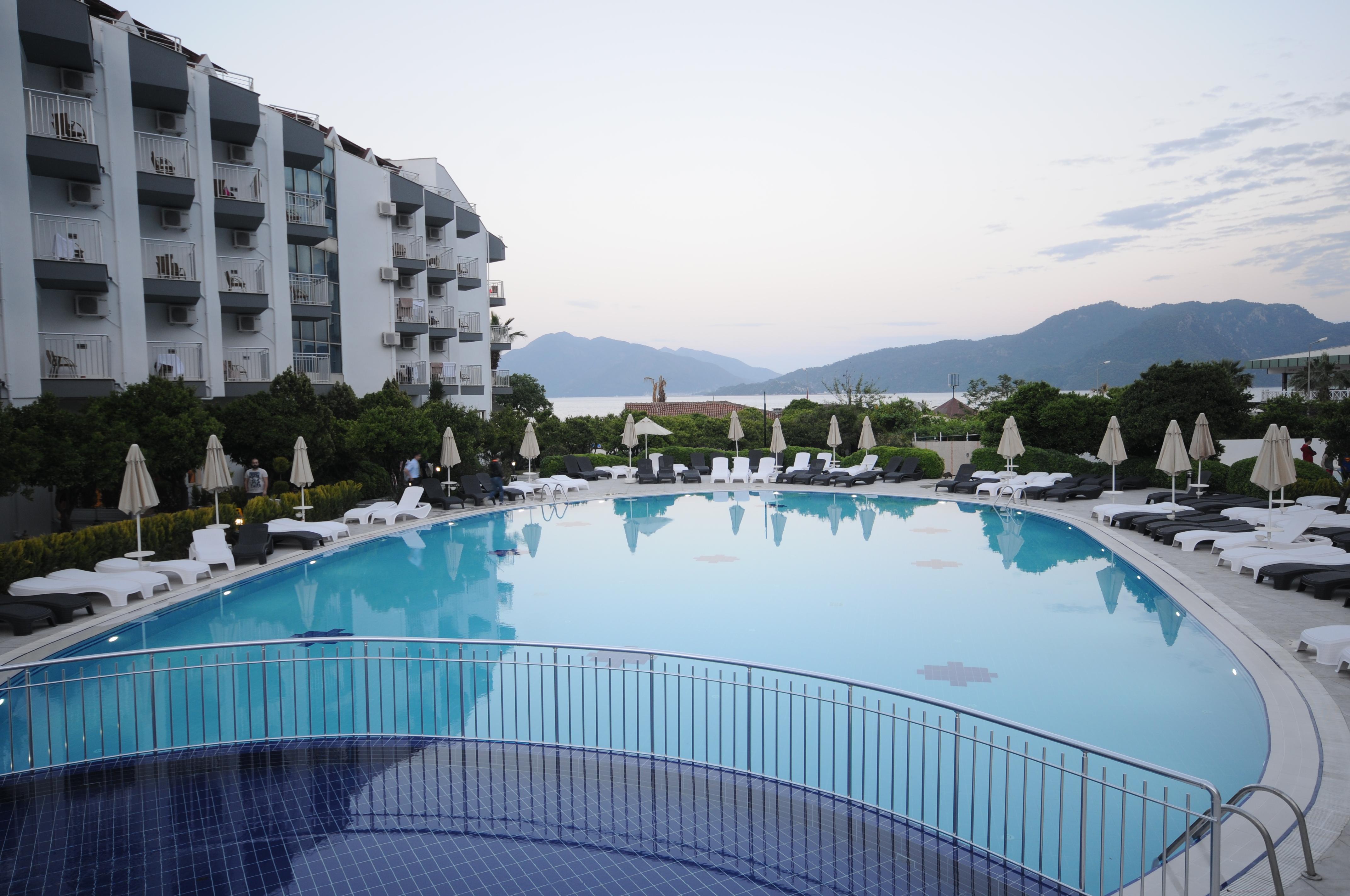 Luna Beach Deluxe Hotel Marmaris Exterior photo